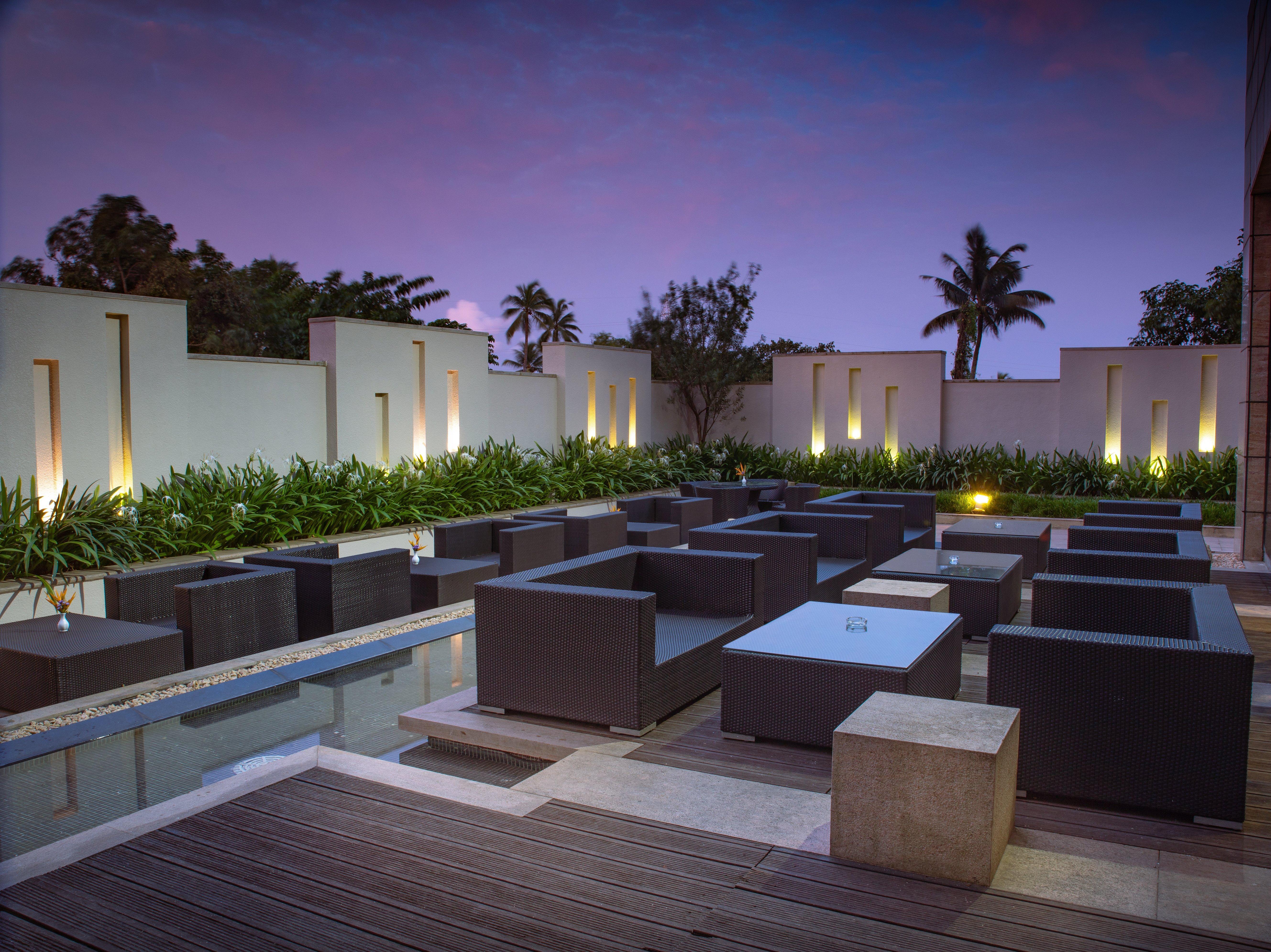 Crowne Plaza Kochi By Ihg Hotel Bagian luar foto The Park, Hyderabad