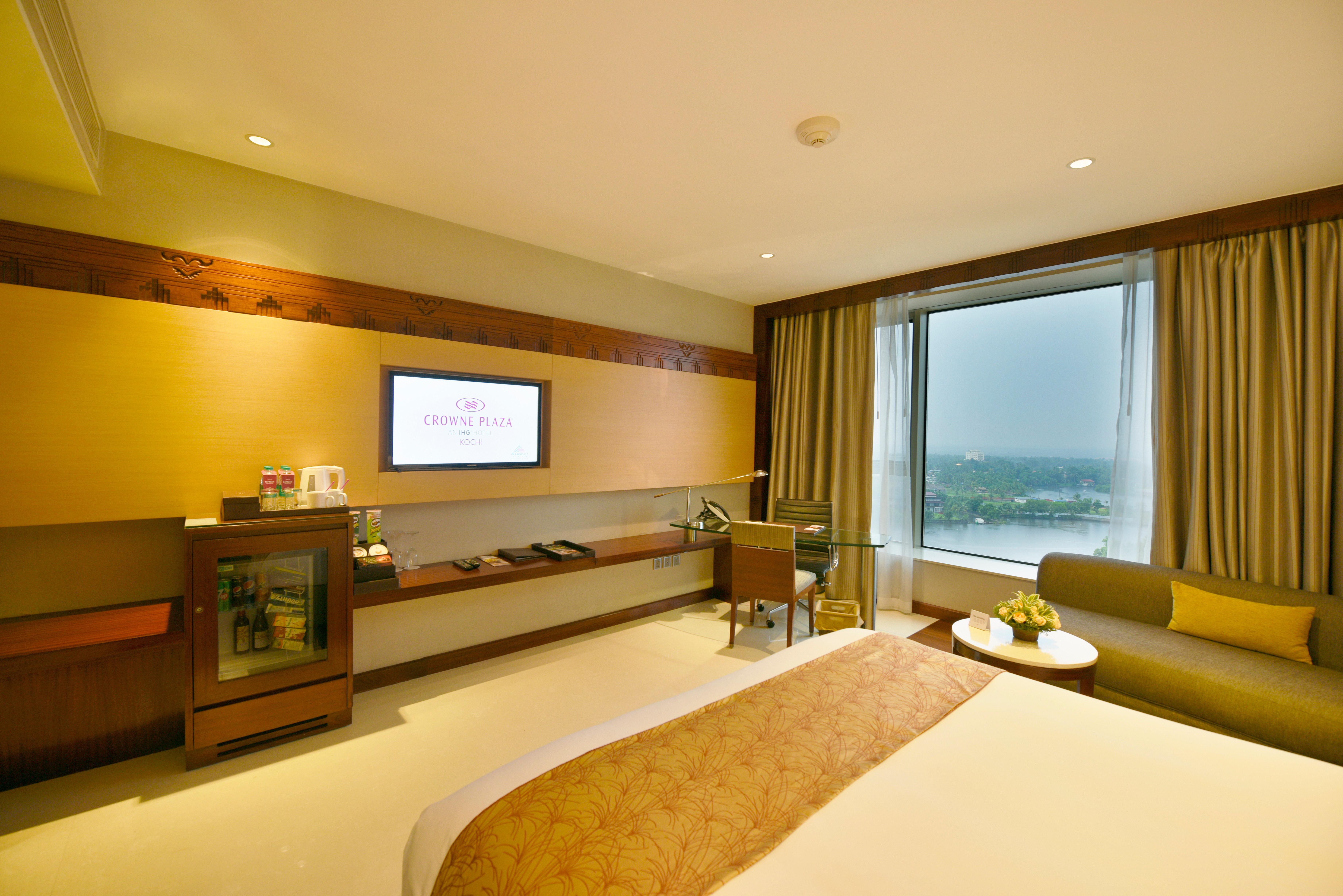 Crowne Plaza Kochi By Ihg Hotel Bagian luar foto Deluxe Room