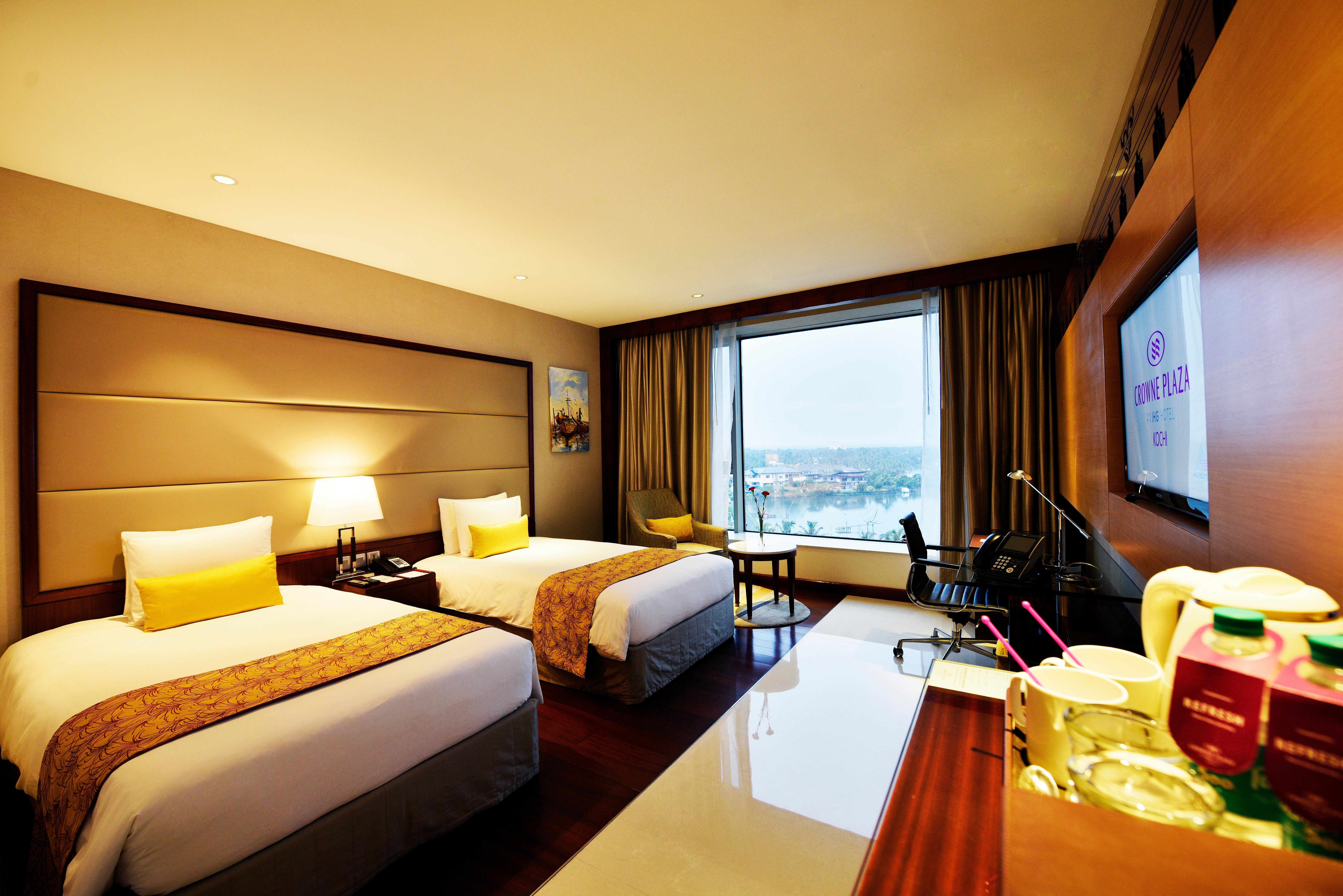 Crowne Plaza Kochi By Ihg Hotel Bagian luar foto Deluxe Room